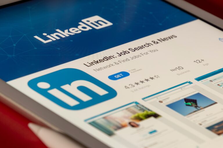 Linkedin career break feature