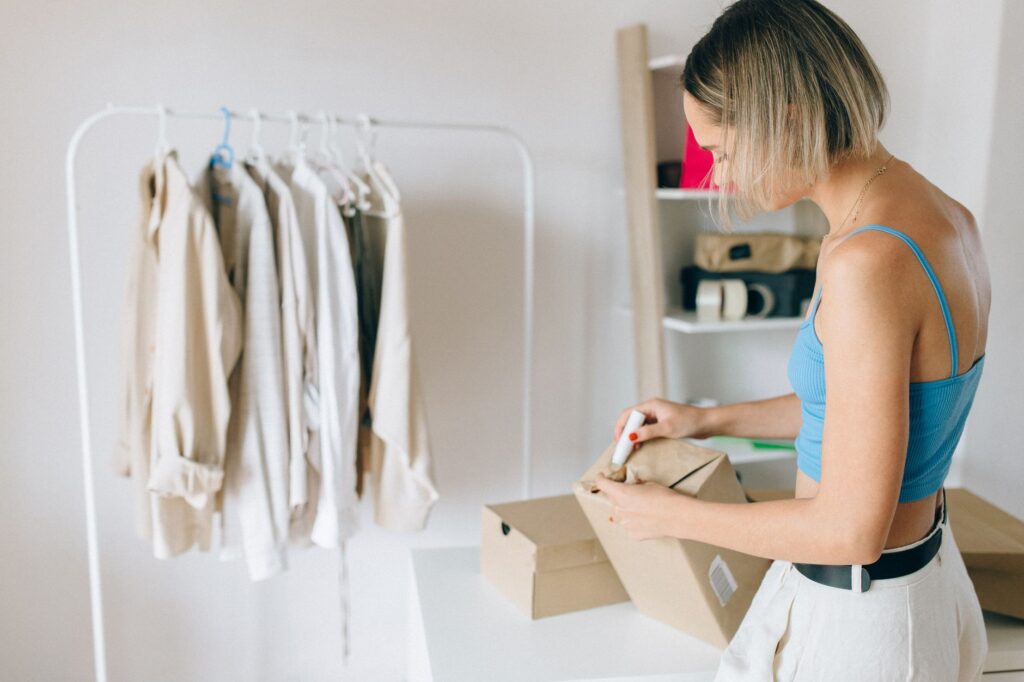 Meesho seller packing orders, as Meesho ads become the main seller cost
